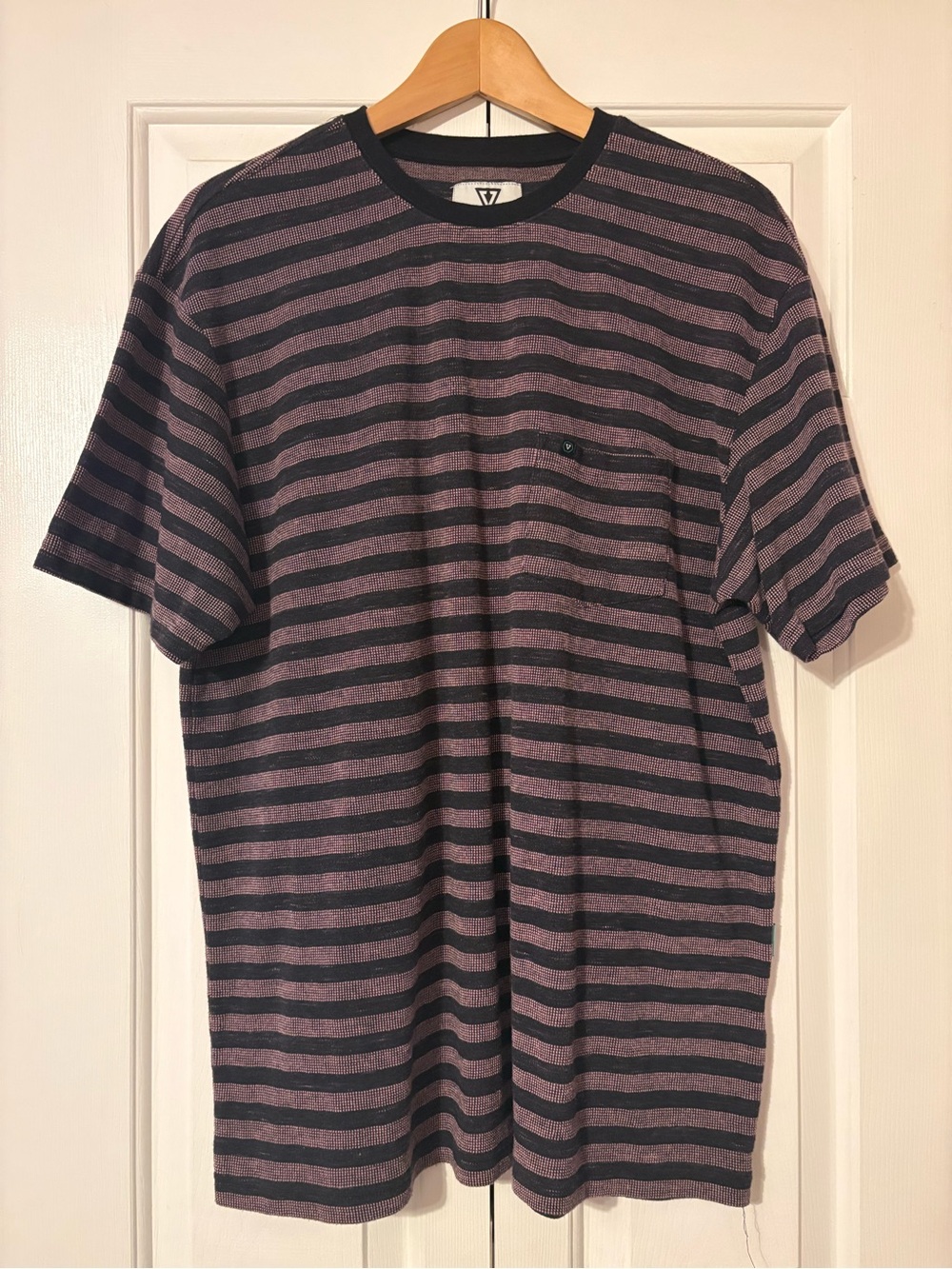 Vissla Men's Purple and Black Stripe Pocket knit crew neck shirt - XL